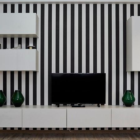 Smarald Apartament Iulius Mall 雅西 外观 照片