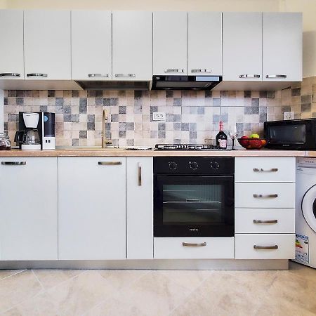 Smarald Apartament Iulius Mall 雅西 外观 照片