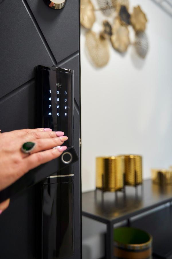 Smarald Apartament Iulius Mall 雅西 外观 照片
