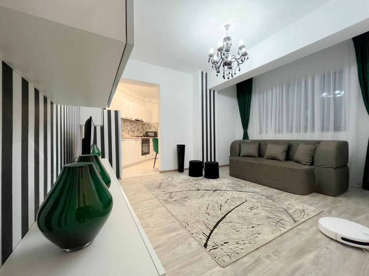 Smarald Apartament Iulius Mall 雅西 外观 照片